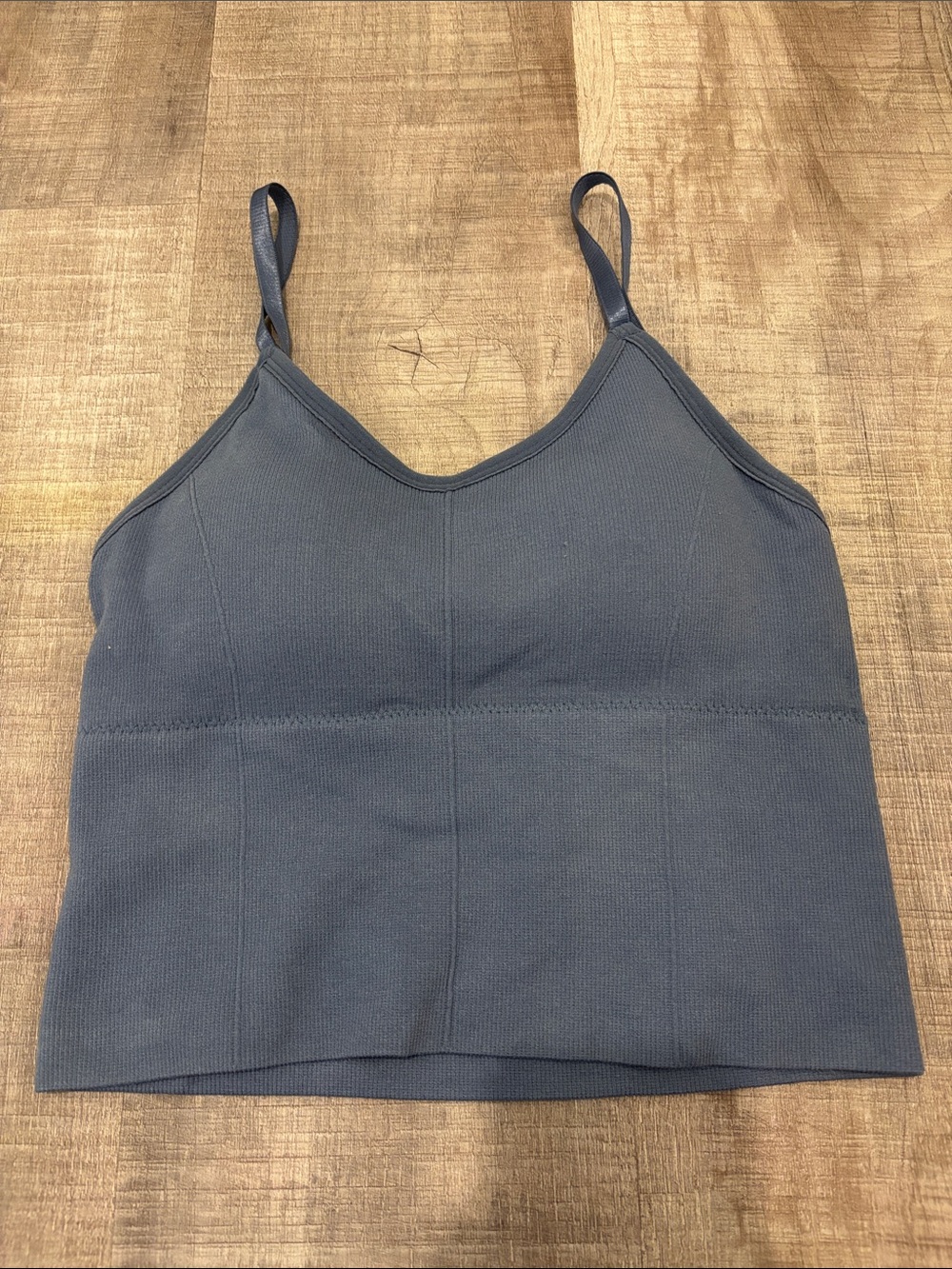 Goldhinge blue tank